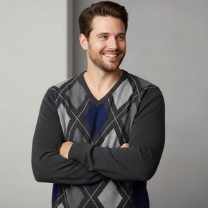 Gran Sasso V-Neck Sweater in Charcoal and Navy Argyle